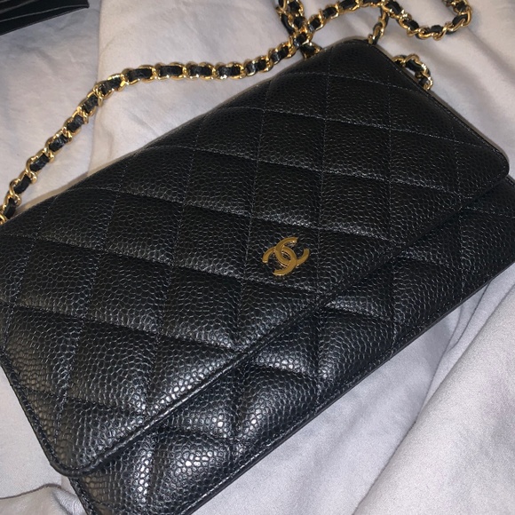 CHANEL Caviar Quilted Wallet On Chain WOC Black - Picture 1 of 13